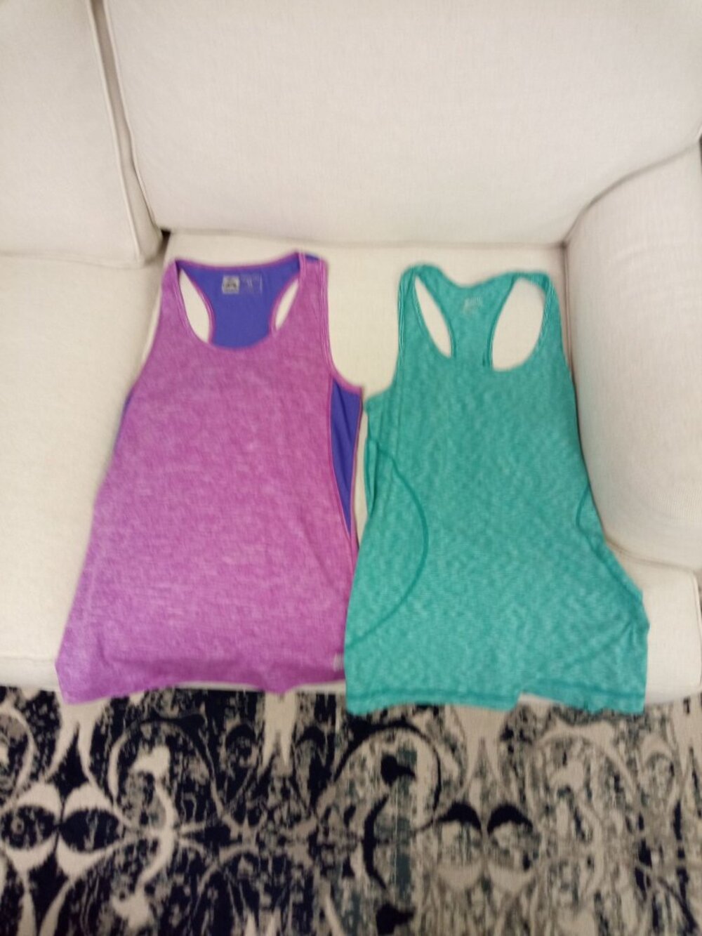 Set of 2 Tank Tops Pink RBX Performance & Teal Zella Size Small